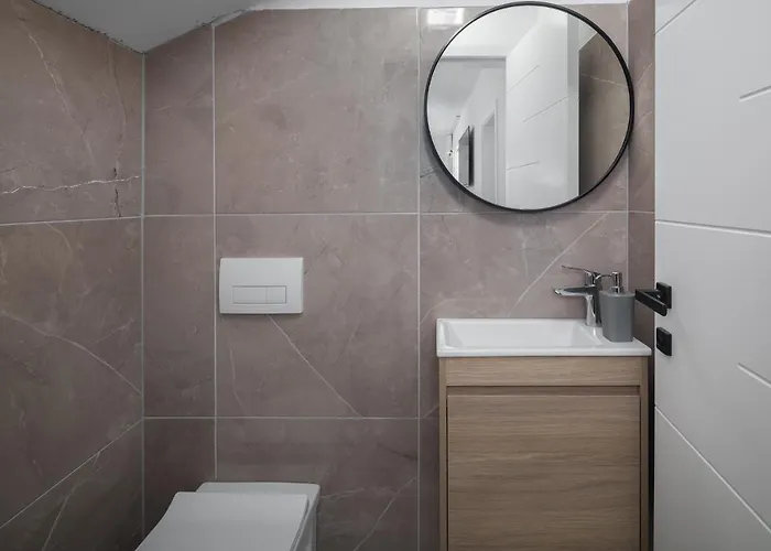 In * Nova Vas (Porec)